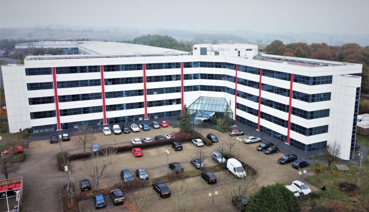 Sapphire House Apartments เทลฟอร์ด ภายนอก รูปภาพ